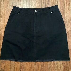 Magnolia South Black Jean Skirt Size Medium